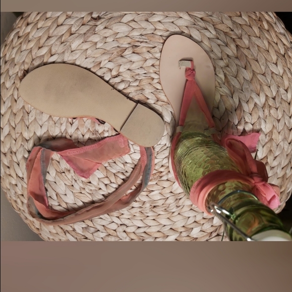 Summer Sandals size 7 - Picture 2 of 3